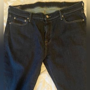 Abercrombie and Fitch Rustin athletic skinny jeans. 38 x 32
